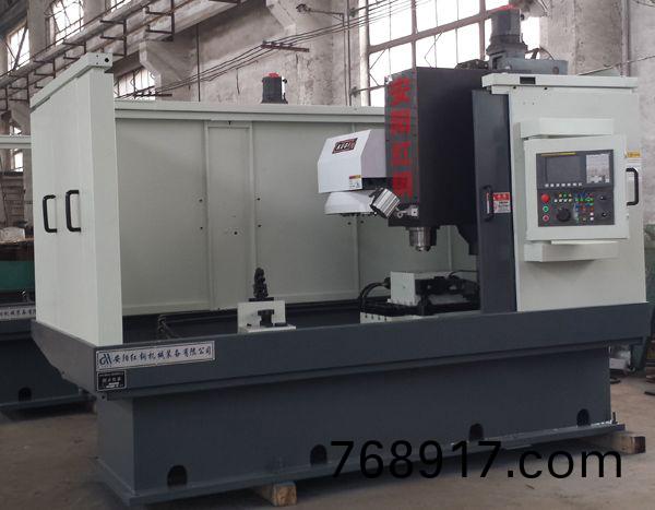 前軸鎖銷孔(kong)專用加工